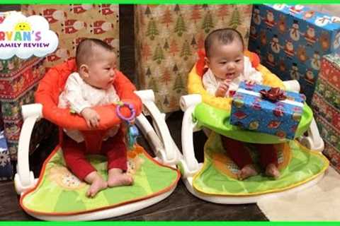 Twins Baby''s First Christmas Morning 2016 Family Fun Games Ryan''s Family Review Holiday Vlog